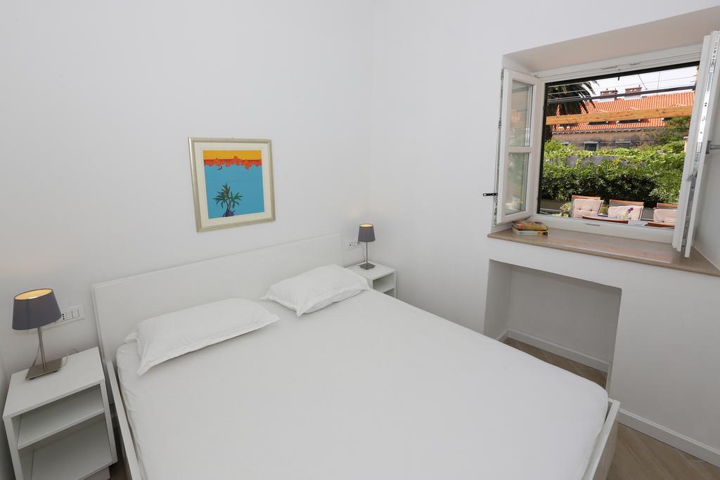 White & Co Villa And Apartments دوبروفينك الغرفة الصورة