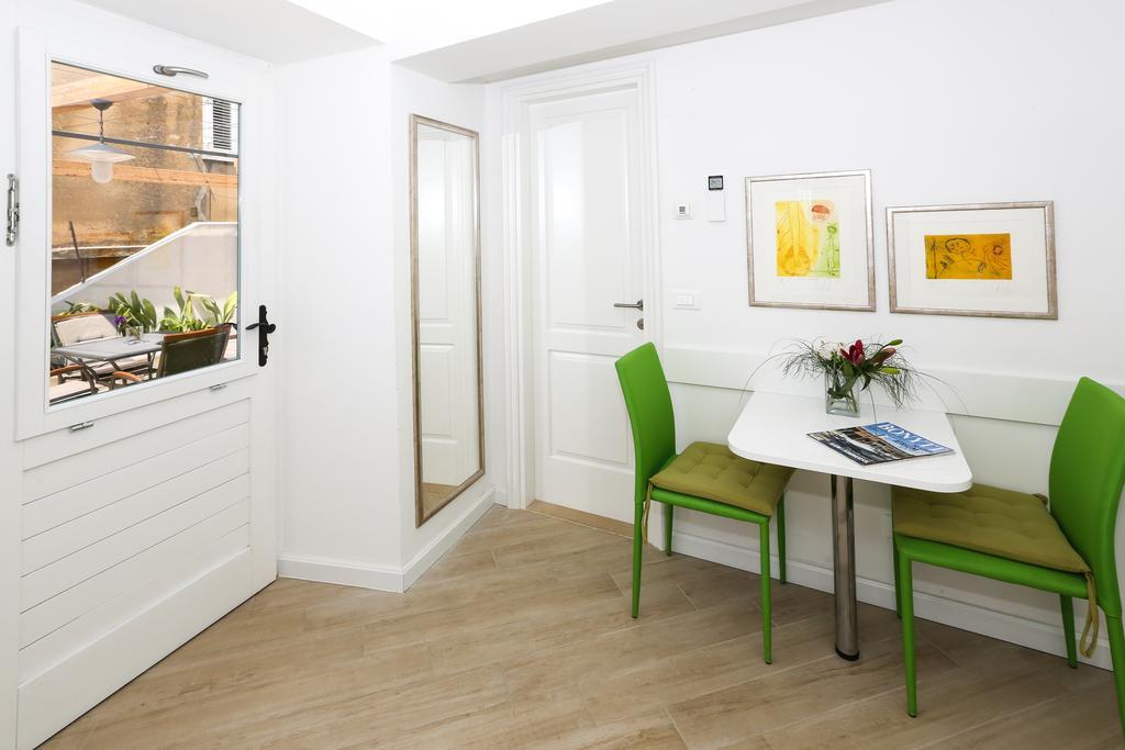 White & Co Villa And Apartments دوبروفينك الغرفة الصورة