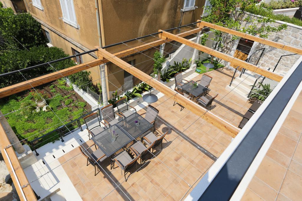 White & Co Villa And Apartments دوبروفينك الغرفة الصورة